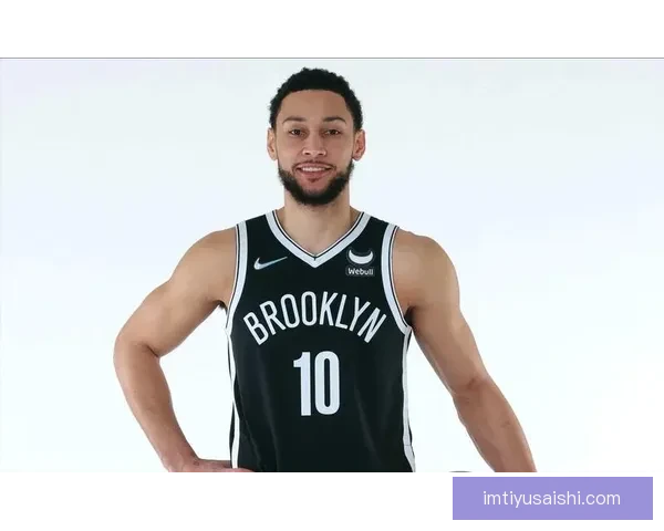 乌度卡透露范弗利特尚未参加对抗训练复出仍遥遥无期