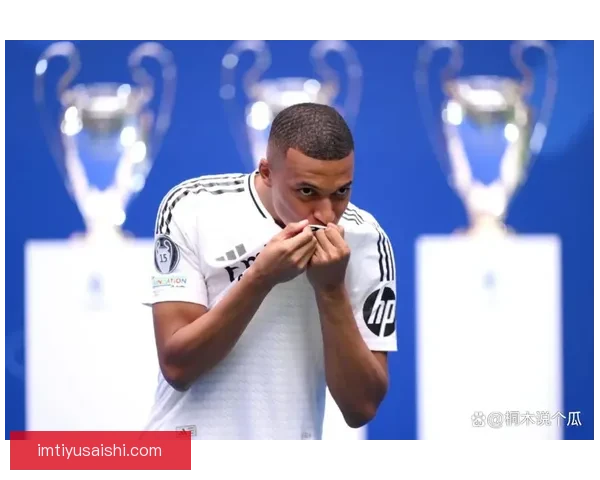 姆巴佩连续失单刀零进球表现低迷领袖气质不及C罗引发热议